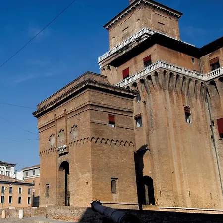 Hotel Ferrara