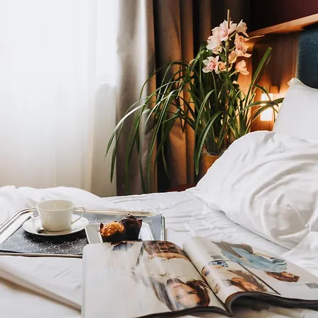 Hotel Ferrara 4*