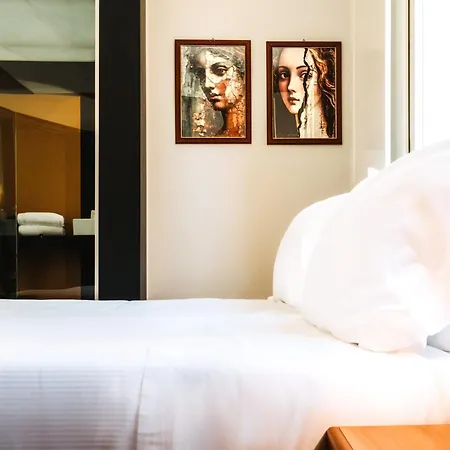 Otel Hotel Ferrara